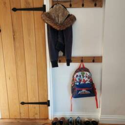 Oak Coat Racks - Set Of 2 Hook Handmade Wooden Entryway Shelf With Cast Iron Hooks Towel Hanger Rail Wall Mounted Retro Classic Vintage - thumbnail 2