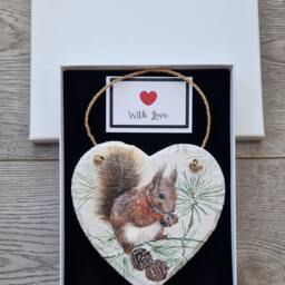 Squirrel Slate Plaque Decoupage Heart Wall Hanging - 15cm - thumbnail 3