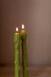 Beeswax Asparagus Candle Set, Unique Food Decor - thumbnail 1
