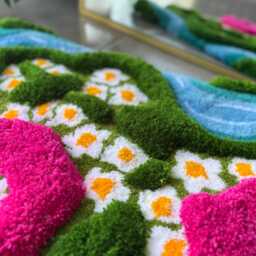 3D Daisy in Grass Handmade Tufted Rug - Pink & Green Floral Meadow Carpet Nature Inspired Fluffy Decor - thumbnail 3