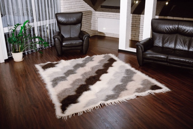 Handmade Rug Made Of 100% Sheep Wool in Neutral Colors - image 1