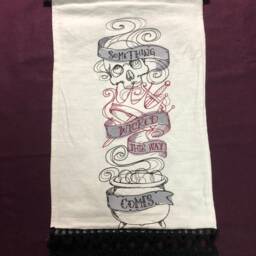 Something Wicked Wall Hanging - thumbnail 2