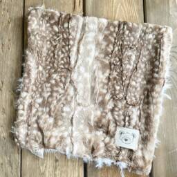 Fawn Minky Lovey Baby Blanket With Faux Fur For Nursery - thumbnail 3