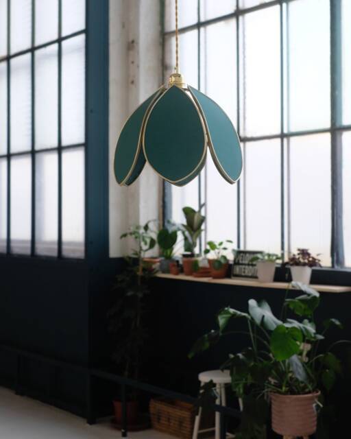 Simple Flower Pendant Light - Jungle Green & Gold - image 1