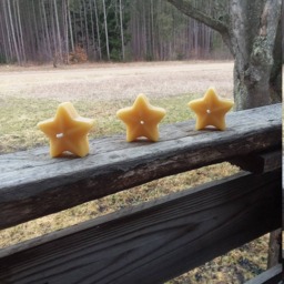 Floating Star Beeswax Candles - Set Of 3 Michigan - thumbnail 3