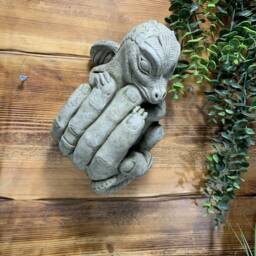 stone Garden Baby Dragon in Hand Wall Plaque Hanging Concrete Ornament - thumbnail 3