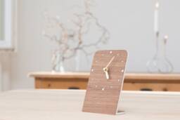Table Clock - Nut