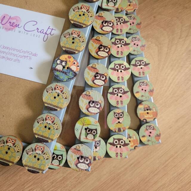 Cute Owl Wooden Button Photo Frame 4 X 6 Inches - image 1