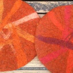 Handfelted Seat Cushion Abstract, Orange - thumbnail 3