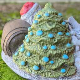 Stone Lying Santa Claus Statue Handmade Holiday Figurine Concrete Father Christmas Ornament Winter Garden Decor Festive Art Gift - thumbnail 4