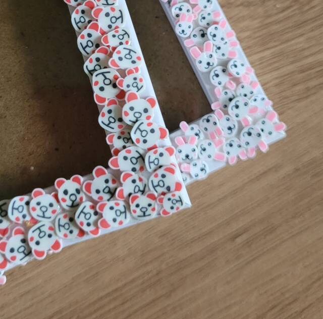 White Rabbit Faces With Pink Ears Or Teddy Bear Red Clay Slices Photo Frame 4 X 6 Inches - image 1