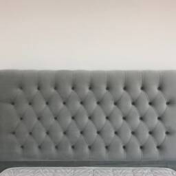 Grandeur Chesterfield Floorstanding Headboard - thumbnail 3