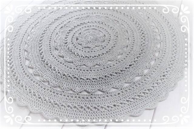 Carpet - Minoux 115 cm in Grey - image 1