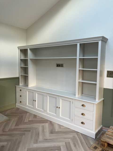 Tv/Entertainment Media Unit With Open Shelving & 2 Cupboards 6 Drawers, Free Standing, Painted - image 1