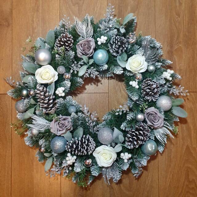 Christmas Door Wreath, White, Silver, Iceblue Door Decor, Winter Decoration, Home Decoration, Holiday Decor