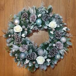 Christmas Door Wreath, White, Silver, Iceblue Door Decor, Winter Decoration, Home Decoration, Holiday Decor - thumbnail 1