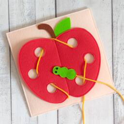 Felt Apple Lacing Toy Montessori Quiet Book Page - thumbnail 3