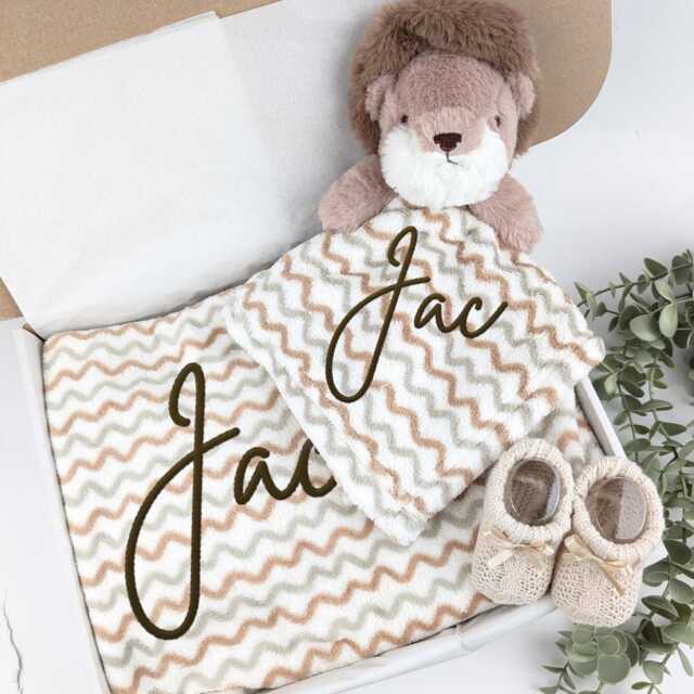 Personalised Embroidered Lion Blanket + Comforter - Booties Gift Set Baby Boy Girl Babyshower Newborn Coming Home - image 1