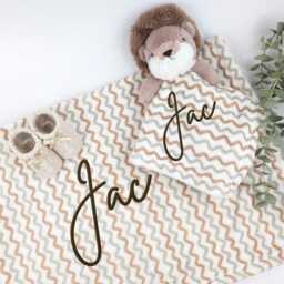 Personalised Embroidered Lion Blanket + Comforter - Booties Gift Set Baby Boy Girl Babyshower Newborn Coming Home - thumbnail 2