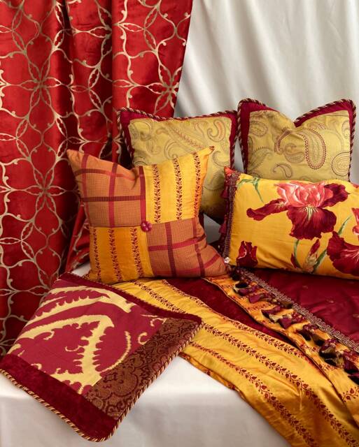 Bohemian Red Gold Silk Velvet Bedding Set With Decorative Pillows - image 1