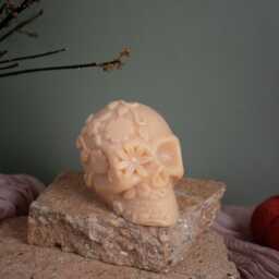 Floral Skull Candle 3D Soy Beeswax Halloween Decor - thumbnail 3