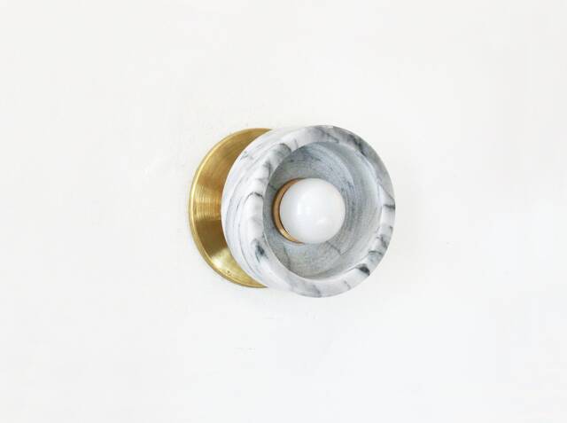 Minimalist Gray Marble & Brass Sconce Lamp Vanity Fixture Light Bathroom Kitchen Wall - image 1