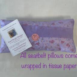 xl Seatbelt Pillow Mastectomy/Breast Surgery Heart Soft Seat Belt Cancer Gift Hysterectomy Cushion Red & Pink Hearts - thumbnail 4