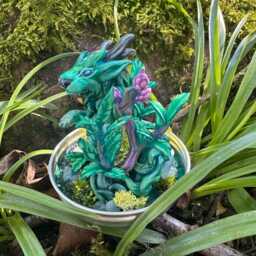 Emerald Wilderling Hanging Terrarium Figure 10cm X 6cm - thumbnail 2