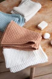 Waffle Linen Face Towel in Creamy White. Linen-Cotton Blend Waffle Washcloth. Absorbent & High Quality - thumbnail 1