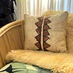 Vintage Tongan Tapa Cloth Cushion Cover - Handmade For Tiki Bars & Tropical Interiors - thumbnail 2