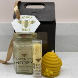 Handmade Bee Gift Set, Candle, Balm, Teacher Gift, End Of Year Thank You, Lip Birthday, Get Well, Care Package, Hug in A Box - thumbnail 2