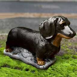 Dachshund Dog Sculpture Concrete Wiener Statue Outdoor Garden Pet Decoration Cement Sausage Figurine Dog Lover Gift Handmade Art - thumbnail 4