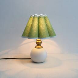 Handmade Scallop Green Fabric Table Lamp Beige Trim, Ceramic Base - thumbnail 4