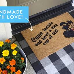 Welcome Doormat - St. Patrick's Day Housewarming Gift Custom Closing Welcome Front Door Home Shamrock - thumbnail 2