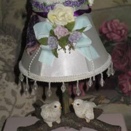 Precious Bird Lamp With Ooak Shade, Accent Lamp, Night Light Ooak - thumbnail 3