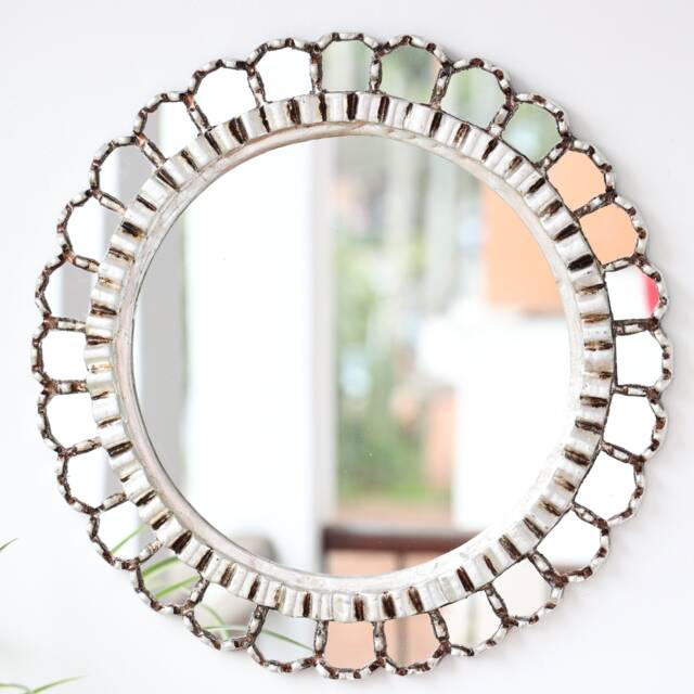 "Peruvian Mirrors ""Harmonious Silver Plus 45 cm" - image 1