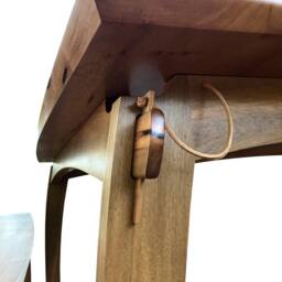 Quilpo Dining Bench. Sculptural Seating Handcrafted in Argentina - thumbnail 3