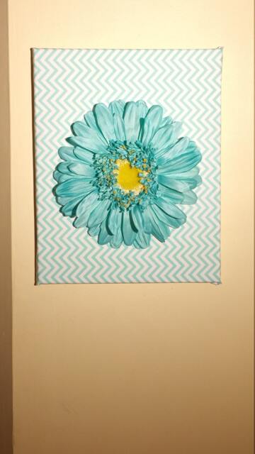 Wall Art D??cor Variety Daisy Flowers Plain, Chevron Background D??cors - image 1