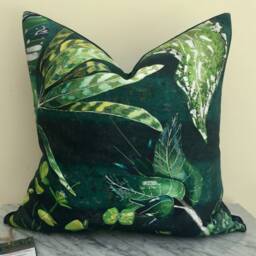 Arjuna Leaf Viridian Pillow Cover in Designers Guild 2018 Collection - thumbnail 2