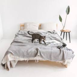 Waffle Linen Blanket, Linen Throw Bed in Waffle Pattern, Bedspread, Queen King Bed Cover, Coverlet - thumbnail 2