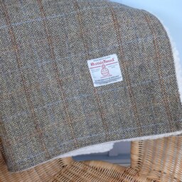 Handmade Harris Tweed Lap Blanket Beige Herringbone Fleece Lined. Pram, Wheelchair , Travel Rug , UK - thumbnail 3