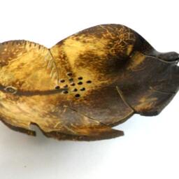 "Natural Coconut Shell Soap Dish Art Hand Carved Elephant Shape Handmade Wooden Carving Home Decor/Zen Gift 5""x4.5""x1.75" - thumbnail 3