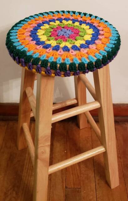 Granny Circle Crochet Stool Cover - image 1