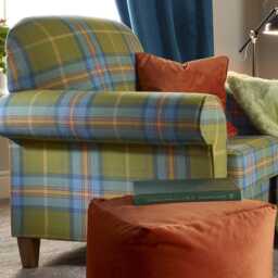 Green Check Shetland Wool Cushion - Feather Filled Velvet Back - 45x45cm Tartan Made in England - thumbnail 3