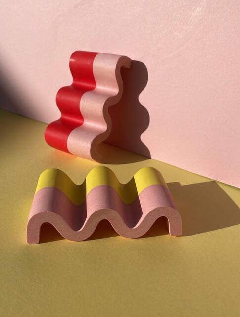 Wavy Soap Dish - image 1