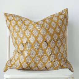 "Block Print Pillow Cover Floral Batik, Boho Farmhouse Decor - 20"" X 20" - thumbnail 2