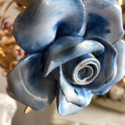 Italian Hand Forged Wrought Iron 8 Lights Gold Leaf Chandelier Ceramic Roses - thumbnail 3
