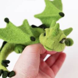 Needle Felted Dragon Couple Fantasy Valentine Gift Figurines - thumbnail 4