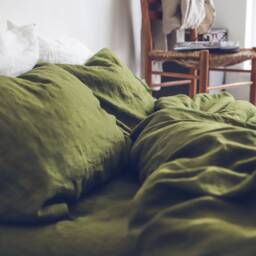 Moss Green Washed Linen Bedding Set Duvet Cover & Pillowcases - thumbnail 3