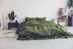 Moss Green Washed Linen Bedding Set Duvet Cover & Pillowcases - thumbnail 1